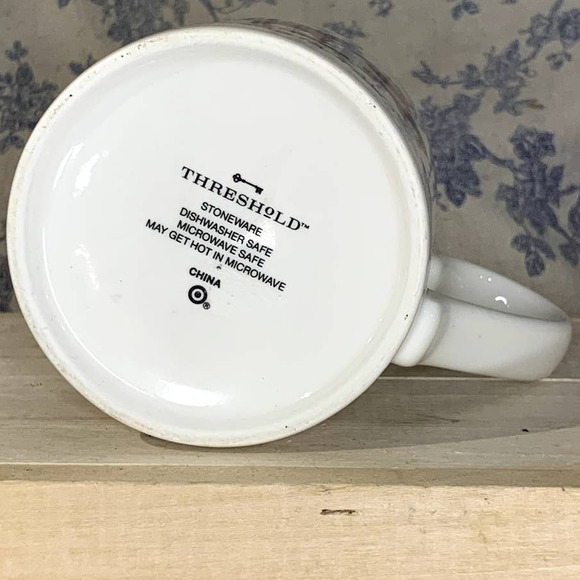 Target Threshold Santa Paws 16oz Christmas Mug - Picture 6 of 6